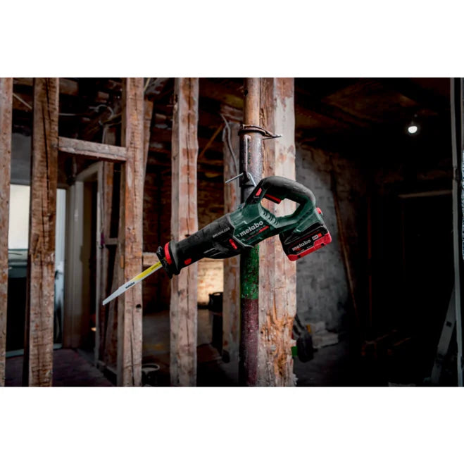 METABO SERRA SABRE 18V SSEP 18 LT BL V-ZERO