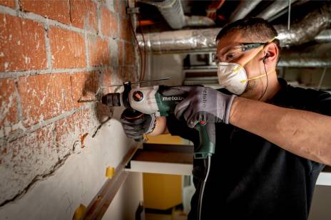 METABO BERBEQUIM PERCUSSAO 800W SBE 800-2