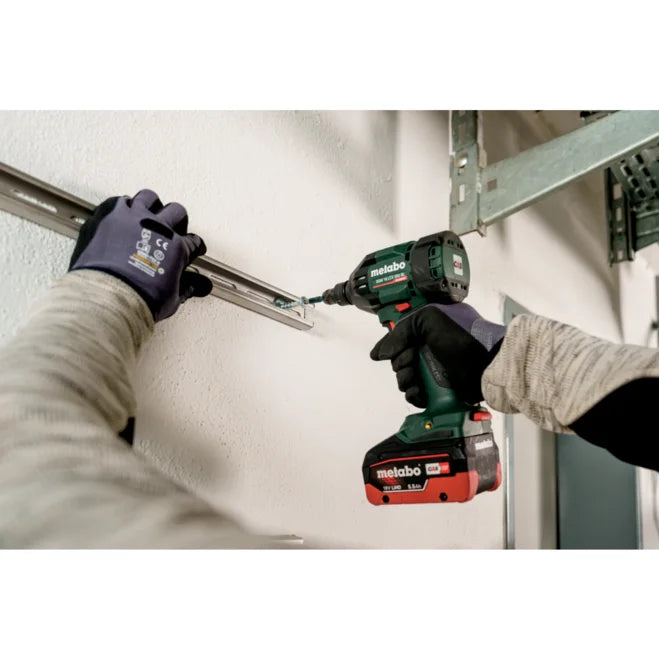 METABO CHAVE IMPACTO 18V SSW 18 LTX 550 BL 2X4.0