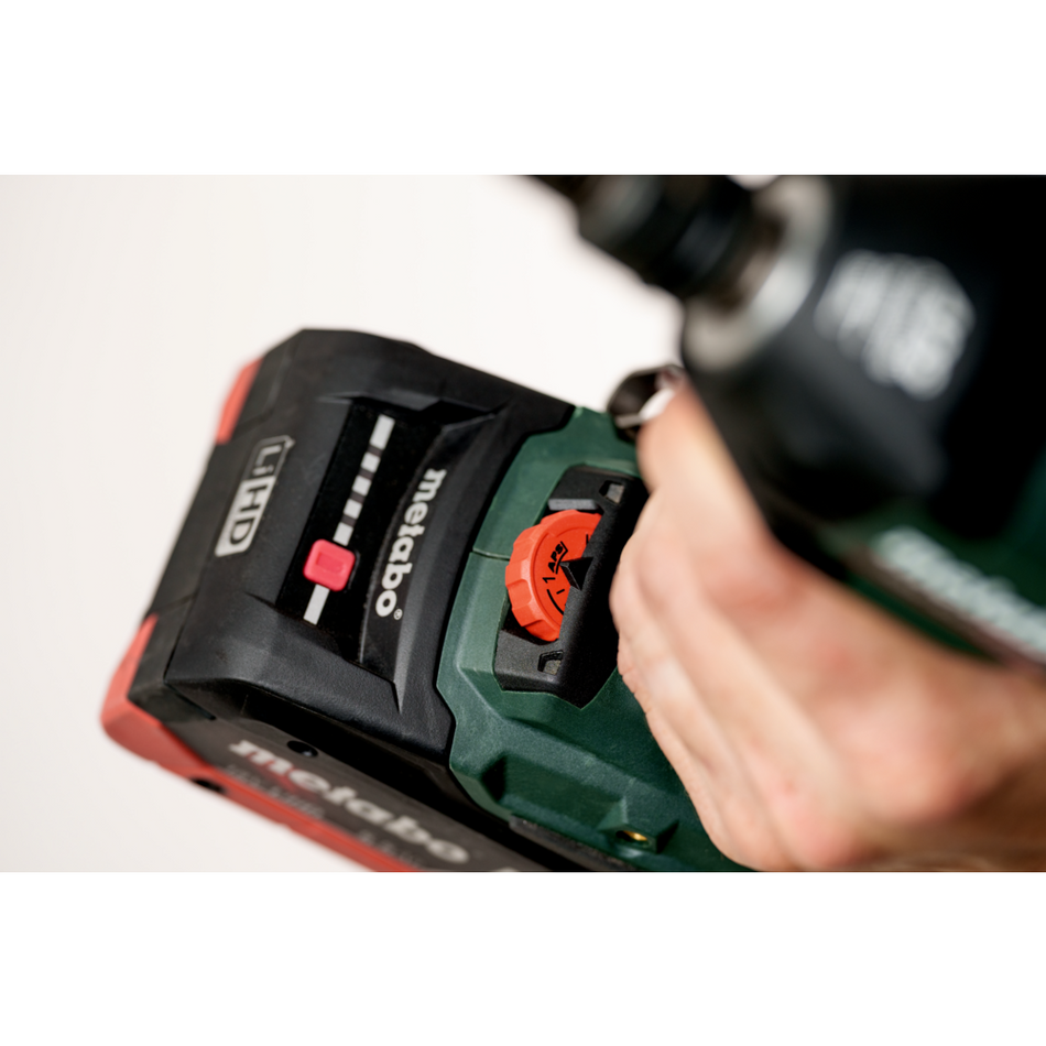 METABO CHAVE IMPACTO 18V SSW 18 LTX 550 BL V-ZERO