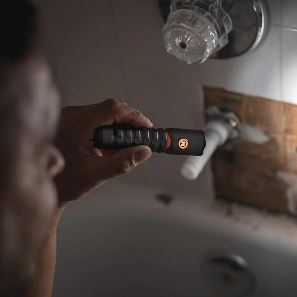 NEBO LANTERNA TORCHY 2K